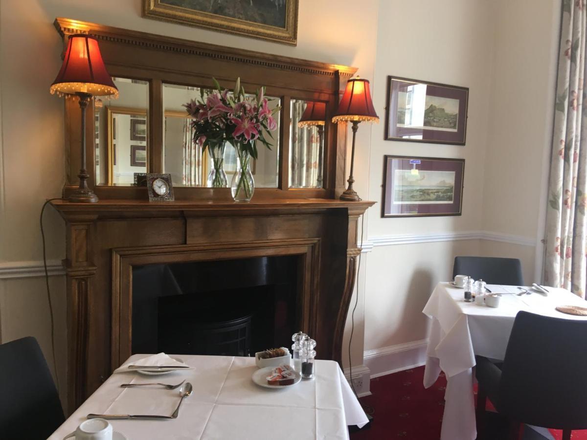 The Conifers Gasthuis Edinburgh